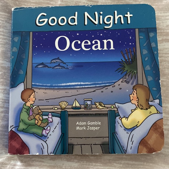 Ocean Theme Children’s Books - Picture 4 of 12